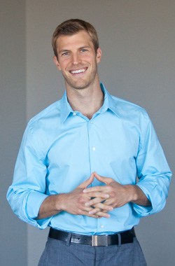 Dr. Josh Axe dr-josh-axe