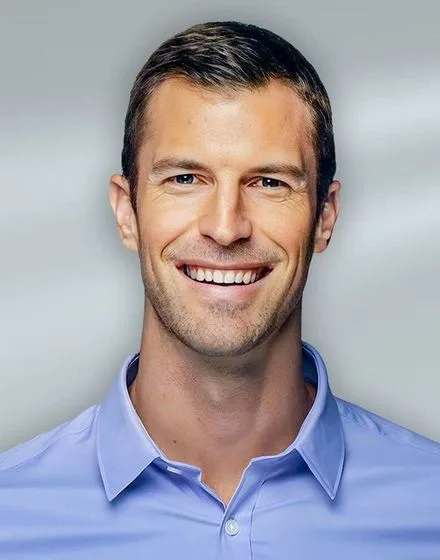 Dr. Josh Axe